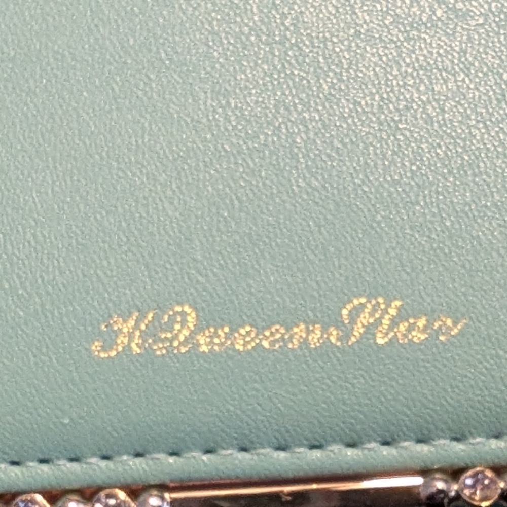 KQueen Star Wallet